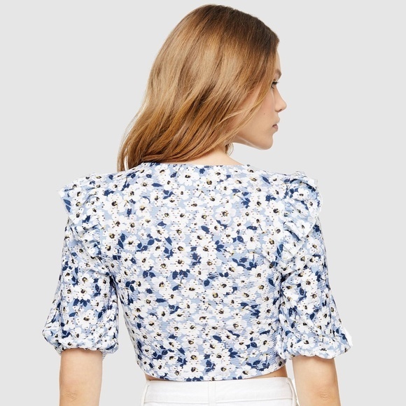 Topshop Floral Ruched Crop - Picture 2 of 13